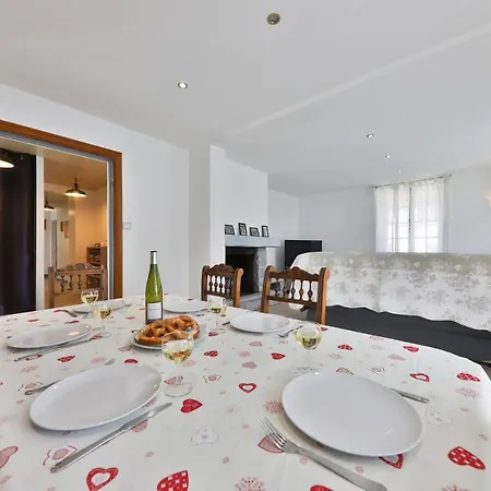 Chez Lou Et Max : Un Havre De Paix. *